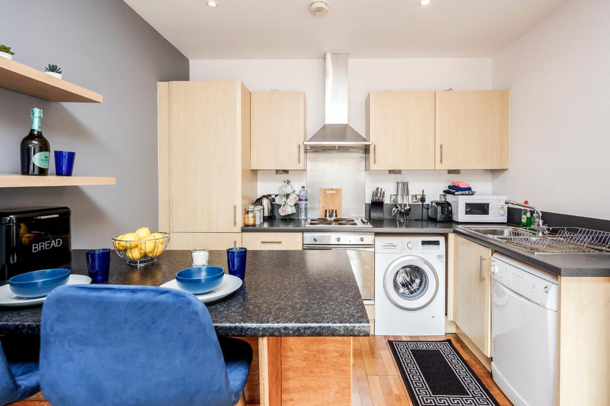 Cloud9Sa At The Charles Chertsey Apartment Ruang foto